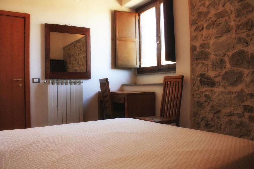 Agriturismo Case Tabarani Collesano Exterior foto